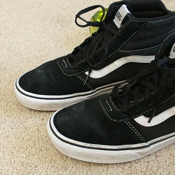 Vans Women's Sneakers - Picture 4 of 12